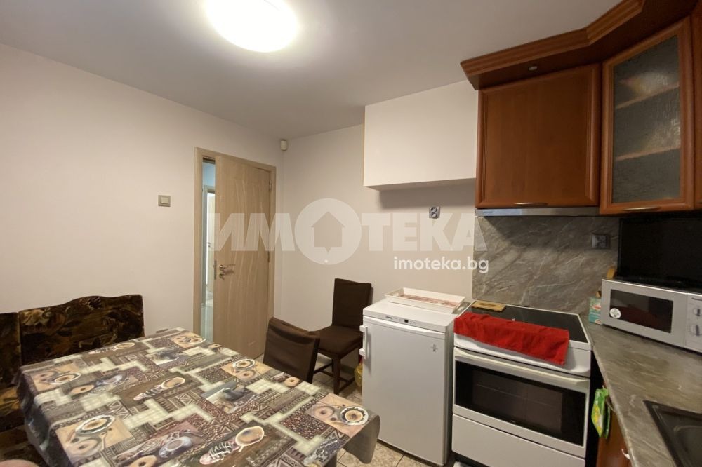 Дава под наем КЪЩА, гр. София, Враждебна, снимка 5 - Къщи - 56717811