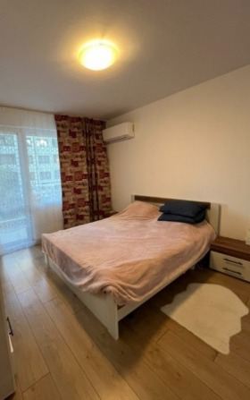 1 dormitorio Zona B-18, Sofia 7