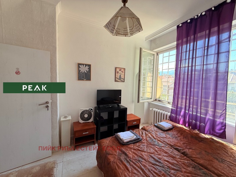 Под наем СТАЯ, град София, Център • 800 лв. / 409.03 € • 69170634 1