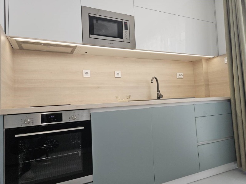 Zu vermieten  2 Schlafzimmer Plowdiw , Zentar , 91 qm | 57890582 - Bild [6]