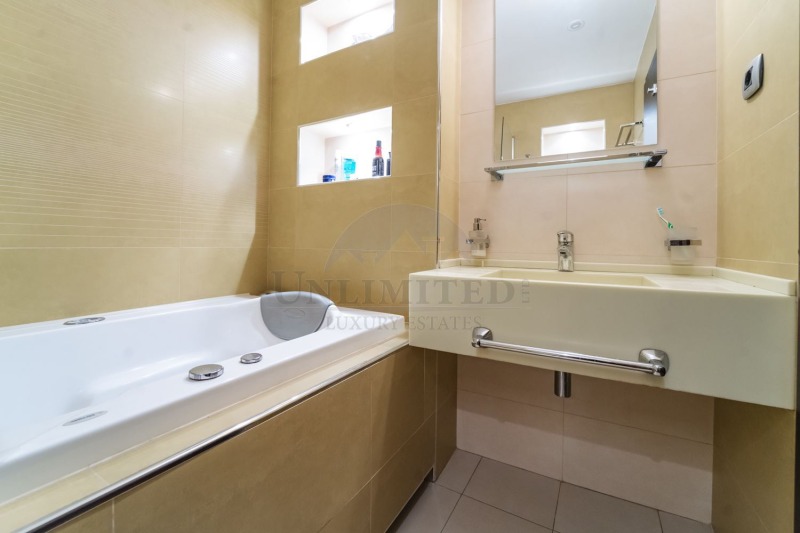 Дава под наем  4-стаен град София , Лозенец , 220 кв.м | 47352294 - изображение [13]