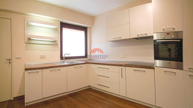 Do wynajęcia  3 sypialnie Sofia , Centar , 220 mkw | 92765591 - obraz [4]