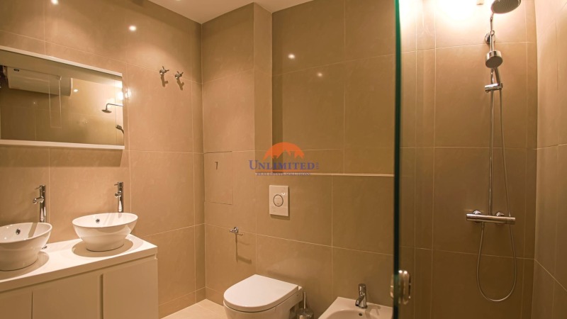 Do wynajęcia  3 sypialnie Sofia , Centar , 220 mkw | 92765591 - obraz [10]