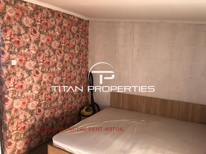 Дава под наем КЪЩА, гр. Бургас, Банево, снимка 4 - Къщи - 53463005