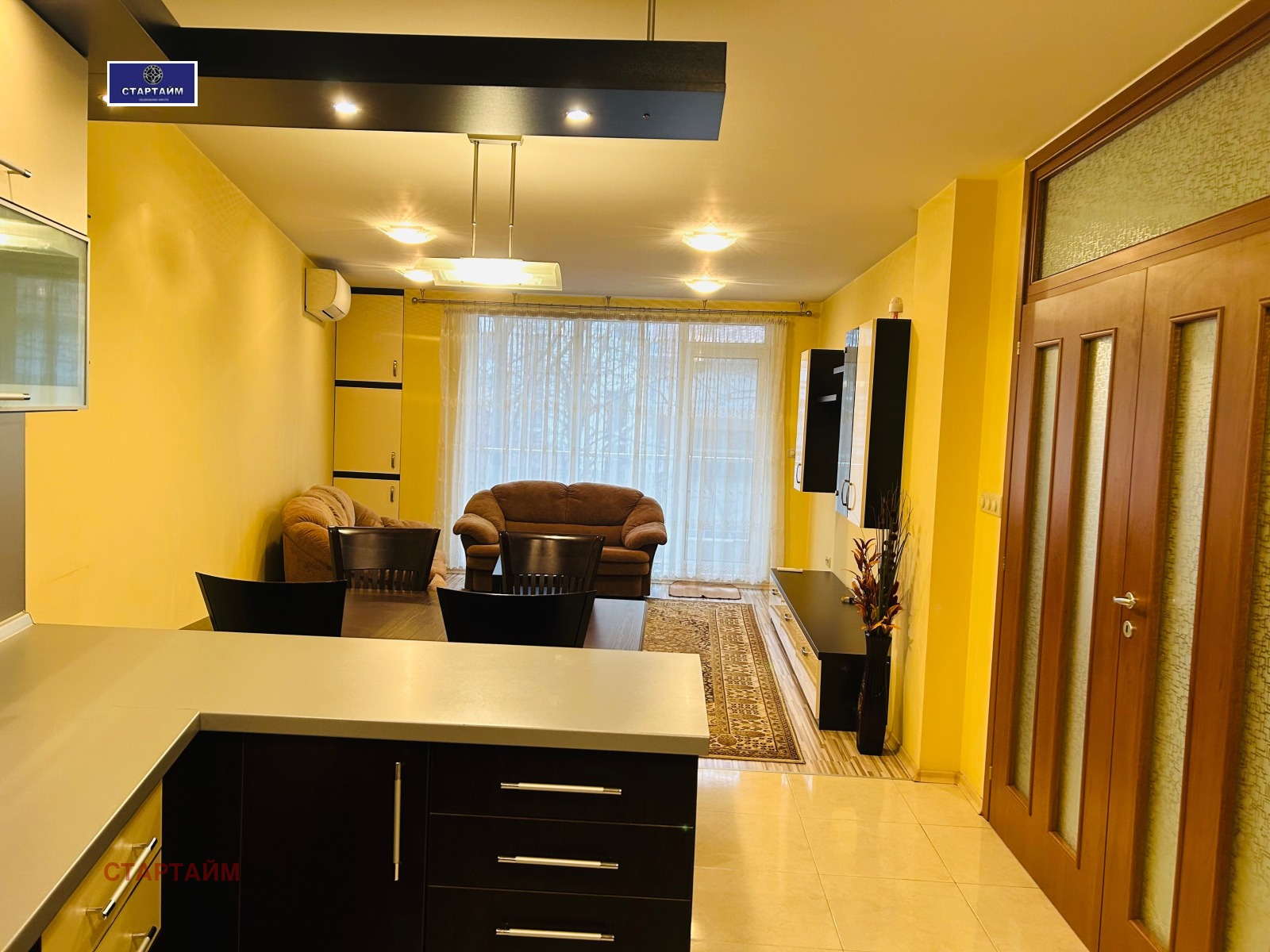 Дава под наем 3-СТАЕН, гр. София, Център