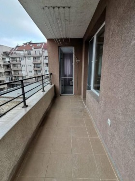 1 bedroom Lazur, Burgas 4