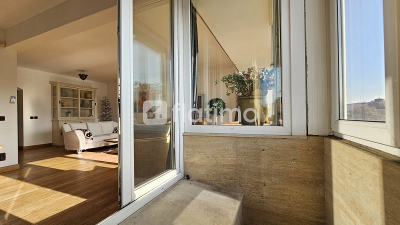 Дава под наем 3-СТАЕН, гр. София, Център, снимка 5 - Апартаменти - 52874515