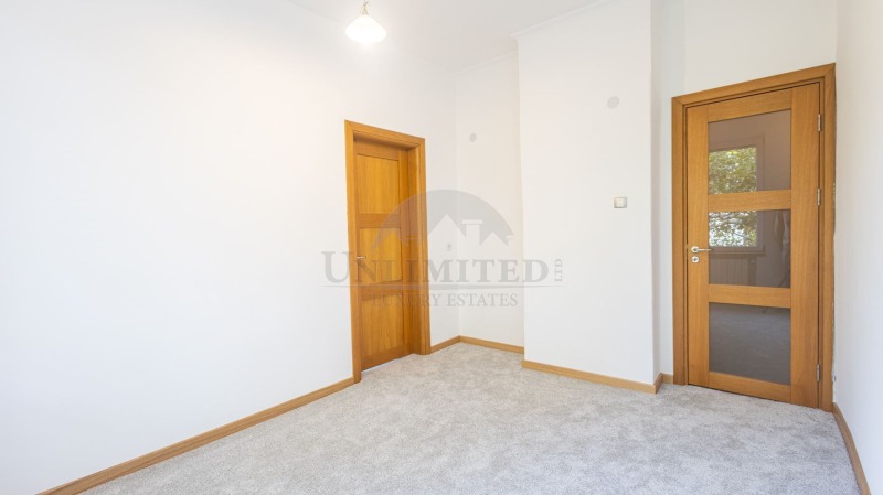 Te huur  3 slaapkamers Sofia , Doktorski pametnik , 145 m² | 91744492 - afbeelding [6]