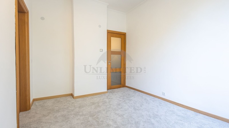 Te huur  3 slaapkamers Sofia , Doktorski pametnik , 145 m² | 91744492 - afbeelding [7]