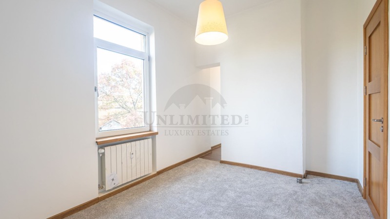 Te huur  3 slaapkamers Sofia , Doktorski pametnik , 145 m² | 91744492 - afbeelding [8]