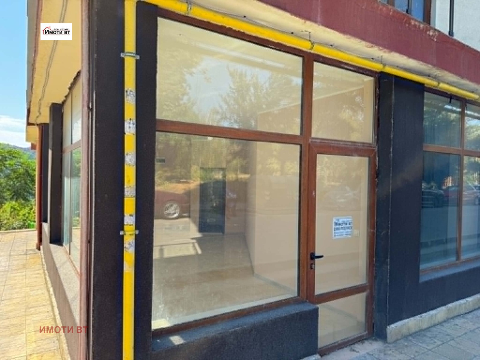 Дава под наем МАГАЗИН, гр. Велико Търново, Център, снимка 5 - Магазини - 55936686