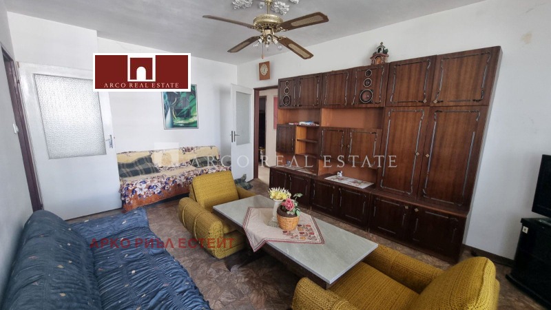 Te huur  2 slaapkamers Sofia , Druzjba 1 , 90 m² | 37827081