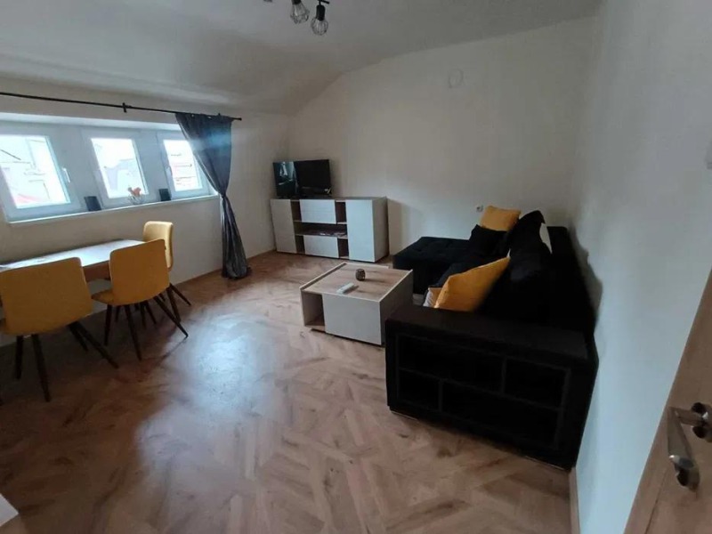 Da affittare  2 camere da letto Plovdiv , Tsentar , 120 mq | 31781235 - Immagine [2]