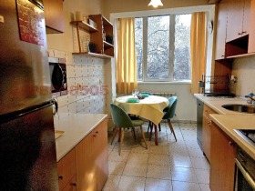 ���� ��� ���� 3-����� | Imot.bg � ����� ������ 6