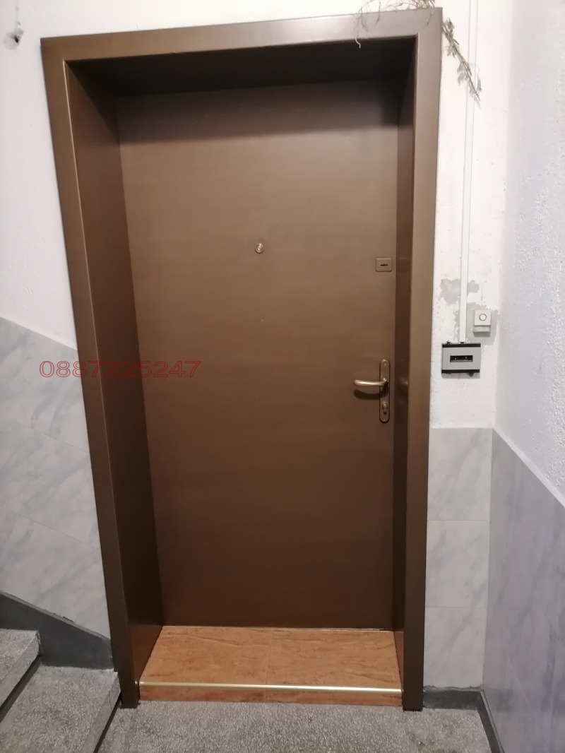 Дава под наем 2-СТАЕН, гр. Благоевград, Идеален център, снимка 15 - Апартаменти - 52780356