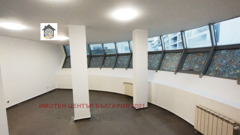 Дава под нем  Офис, град София, Дианабад •  500 EUR • ID 20920770 — holmes.bg - [1] 