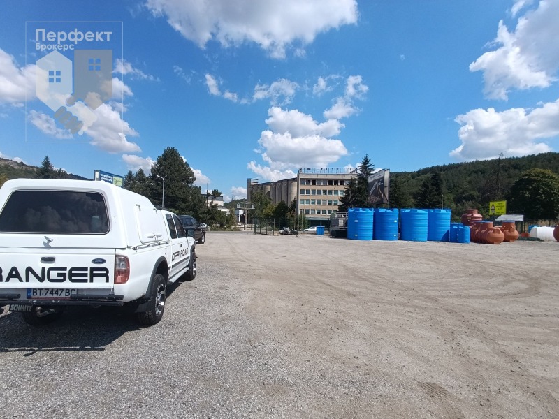 Дава под наем БИЗНЕС ИМОТ, гр. Велико Търново, Промишлена зона - Юг, снимка 7 - Други - 51287725