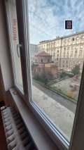 Под наем ОФИС, град София, Център • 1500 € / 2933.74 лв. • 96064130 11