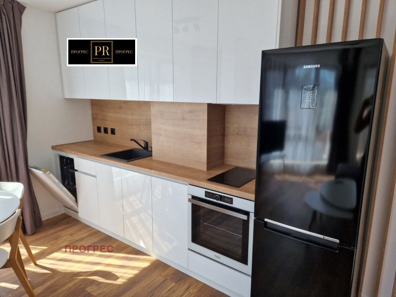 Дава под наем 3-СТАЕН, гр. Пловдив, Младежки Хълм, снимка 2 - Апартаменти - 52718650