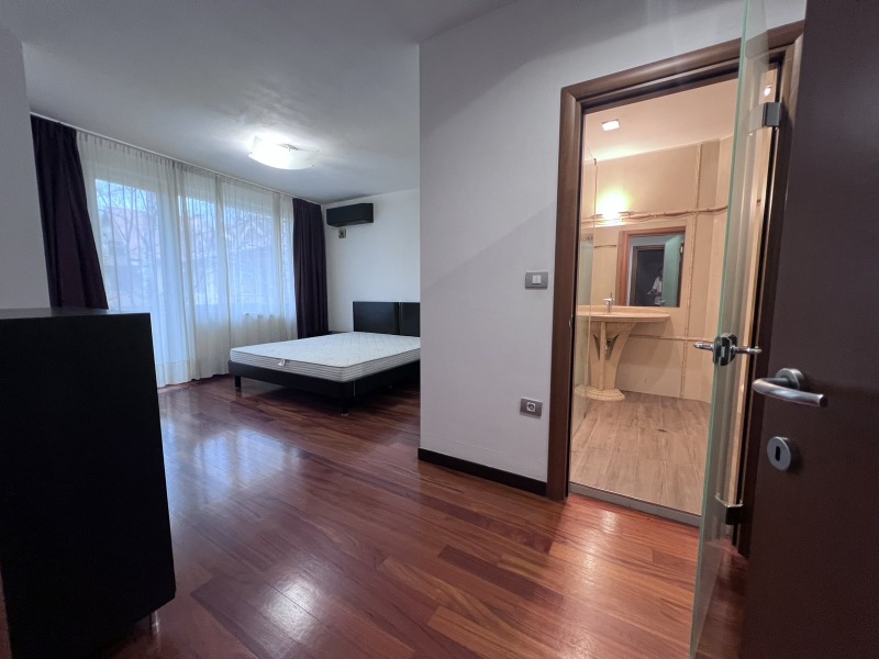 Zu vermieten  3 Schlafzimmer Sofia , Dragalewzi , 180 qm | 80183935 - Bild [4]