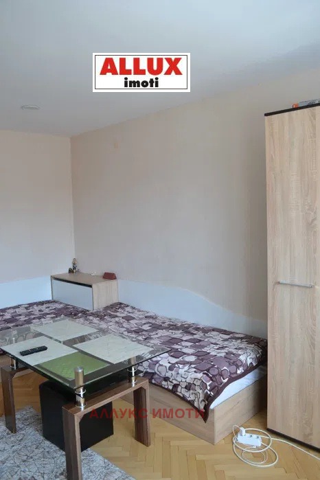 De inchiriat  Studio Ruse , Vâzrajdane , 40 mp | 57163193 - imagine [8]