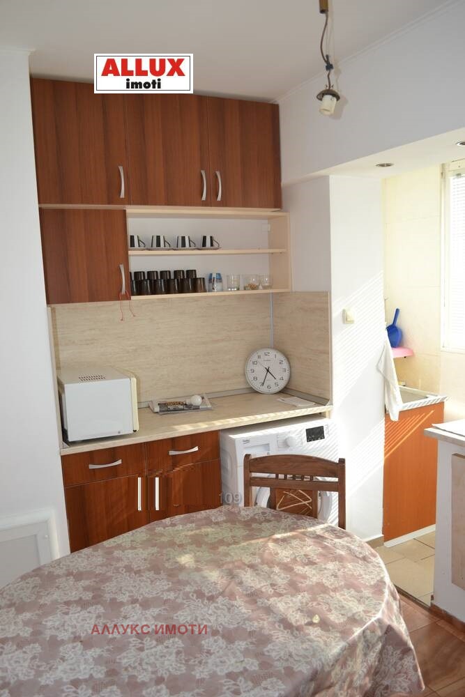 Da affittare  Studio Ruse , Vazragdane , 40 mq | 57163193 - Immagine [2]