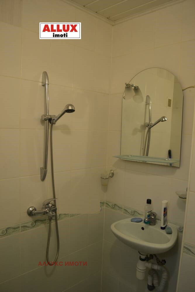 Da affittare  Studio Ruse , Vazragdane , 40 mq | 57163193 - Immagine [6]