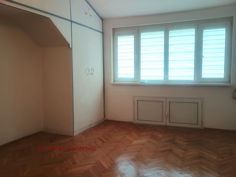 For Rent  3 bedroom Sofia , Tsentar , 150 sq.m | 86249550 - image [9]