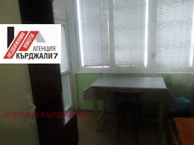 2 ložnice Centar, Kardžali 8