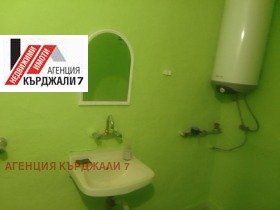 2 ložnice Centar, Kardžali 14