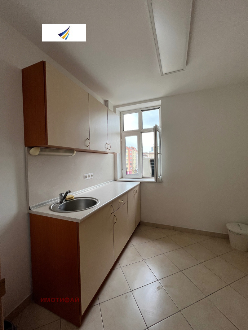 Te huur  Kantoor Sofia , Tsentar , 90 m² | 86502999 - afbeelding [4]