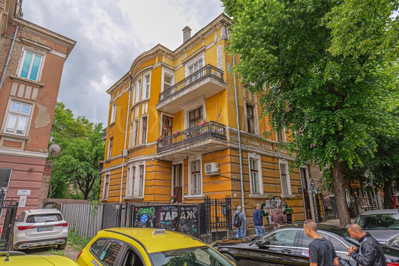 Дава под наем  Офис град София , Център , 205 кв.м | 11240276