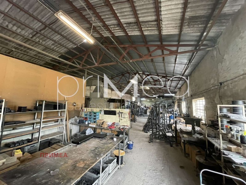 Дава под наем ПРОМ. ПОМЕЩЕНИЕ, с. Медово, област Бургас, снимка 3 - Производствени сгради - 52606112