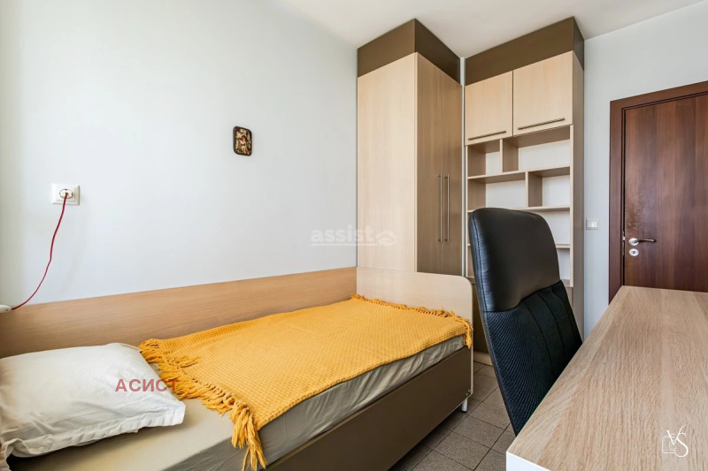 Дава под наем 3-СТАЕН, гр. София, Лозенец, снимка 9 - Апартаменти - 53352147