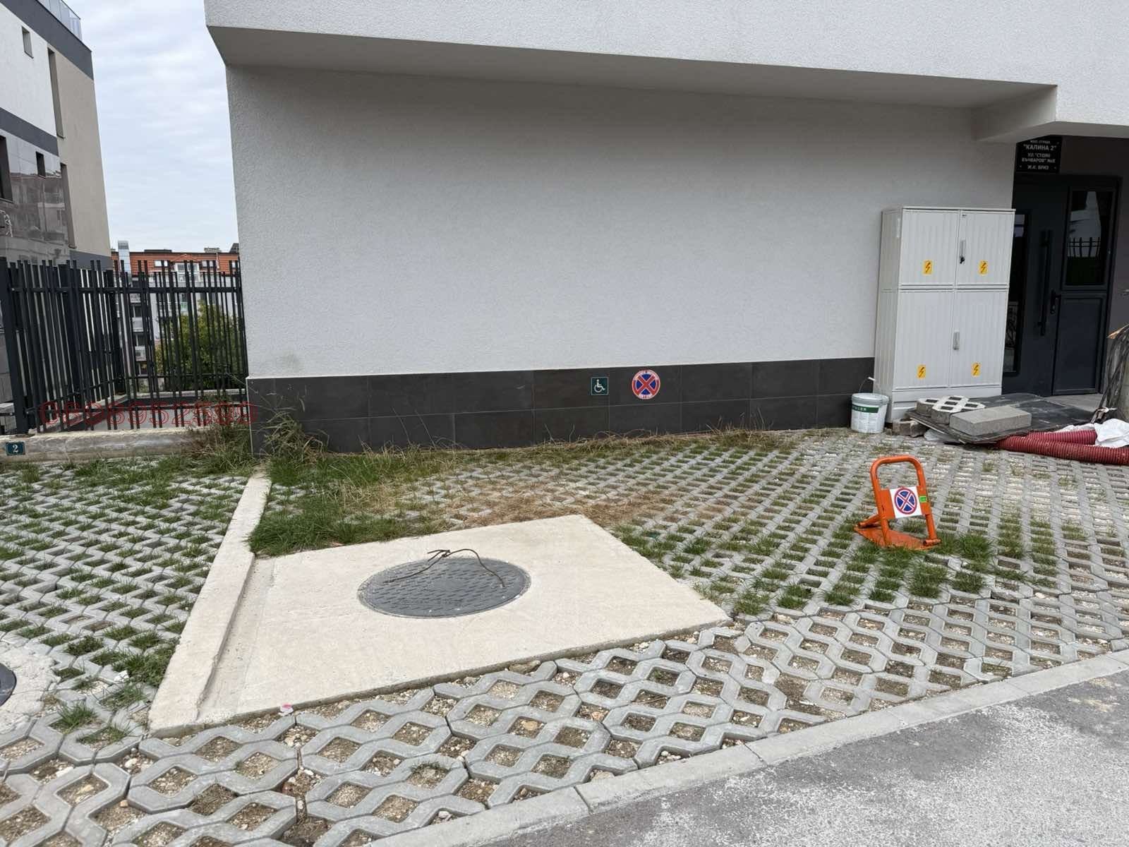 Дава под наем ГАРАЖ, ПАРКОМЯСТО, гр. Варна, Бриз