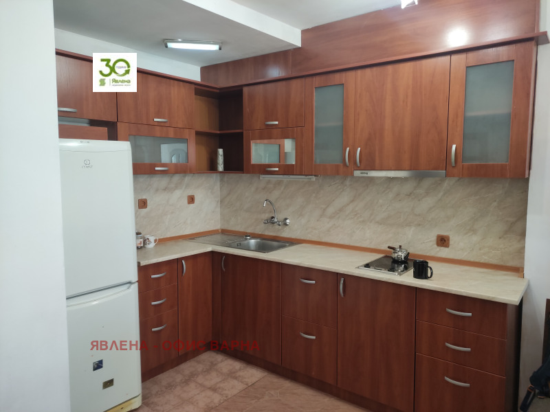 Под наем 2-СТАЕН, град Варна, Център • 450 € / 880.12 лв. • 43497099 1