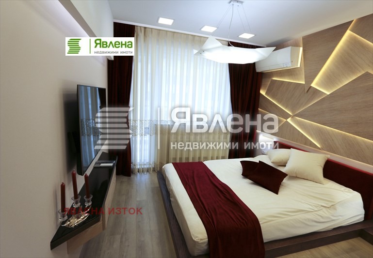 Kiadó  2 hálószobás Sofia , Centar , 119 négyzetméter | 88238553