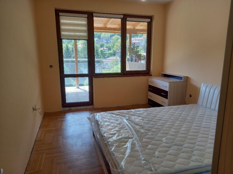 Издаје се  2 спаваће собе Софија , Овча купел , 157 м2 | 95958315 - слика [12]