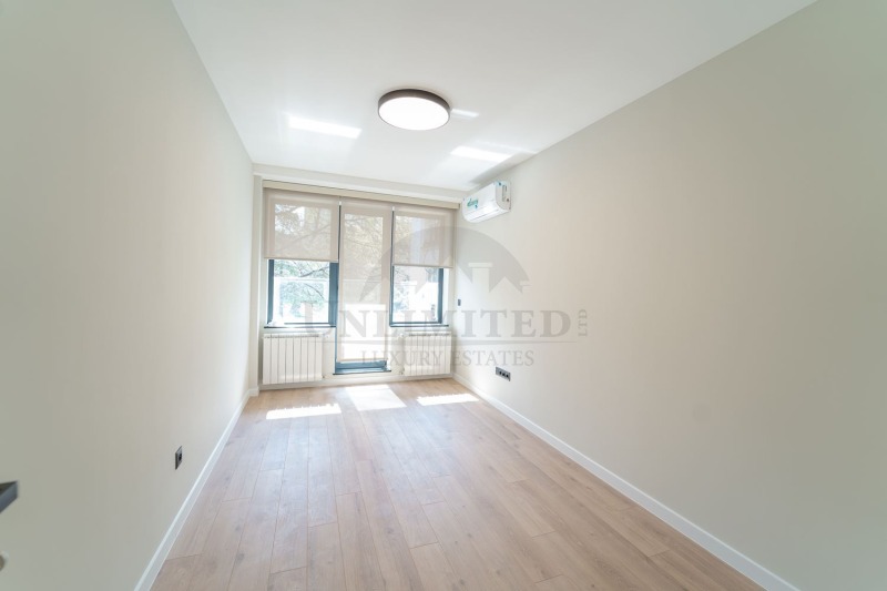 В аренду  3 спальни София , Изток , 169 кв.м | 31206713 - изображение [15]