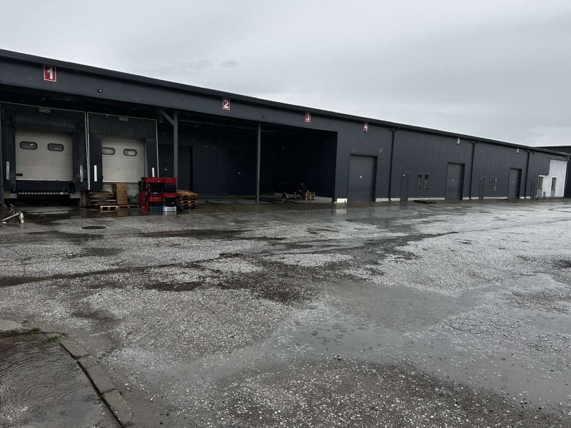 Дава под наем ПРОМ. ПОМЕЩЕНИЕ, гр. Пловдив, Индустриална зона - Юг, снимка 3 - Производствени сгради - 52198034