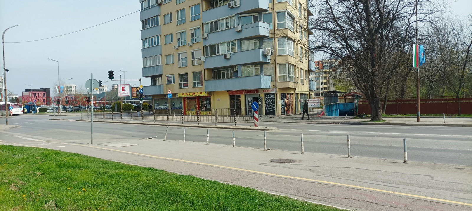 Дава под наем МАГАЗИН, гр. София, Младост 3, снимка 2 - Магазини - 54262463