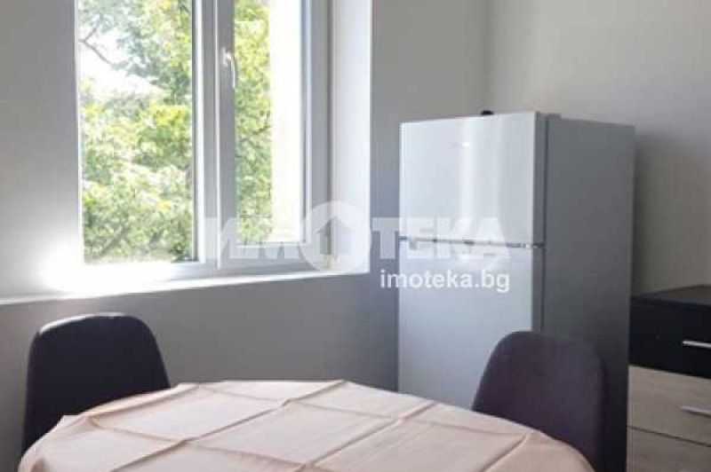 Издаје се  1 спаваћа соба Пловдив , Центар , 65 м2 | 49586254 - слика [2]