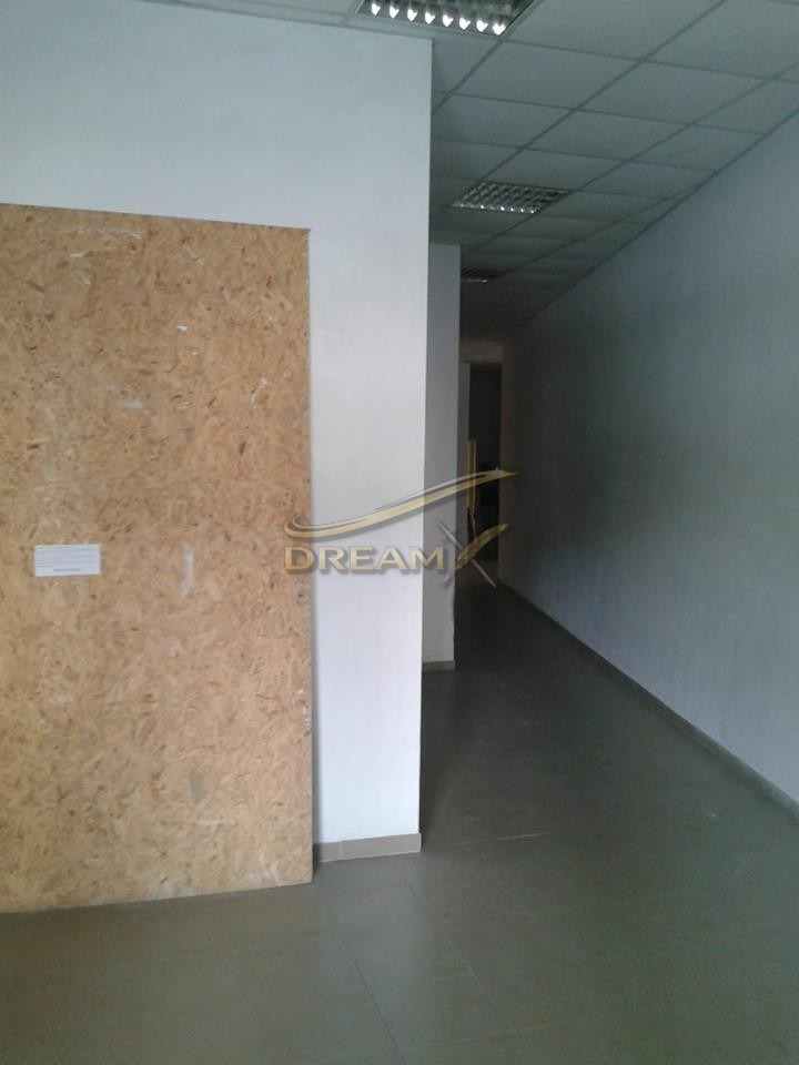 Дава под наем ОФИС, гр. Пловдив, Център, снимка 12 - Офиси - 54699545