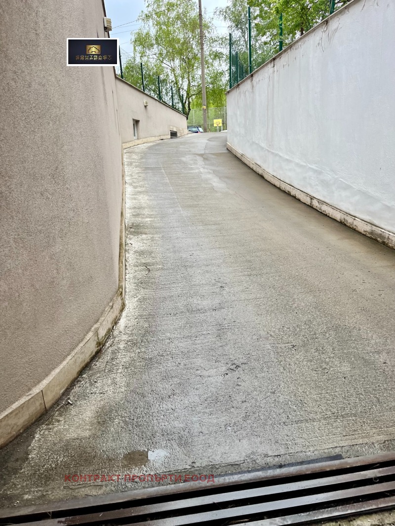 Издаје се  Паркинг простор Софија , Овча купел , 14 м2 | 17269497 - слика [2]