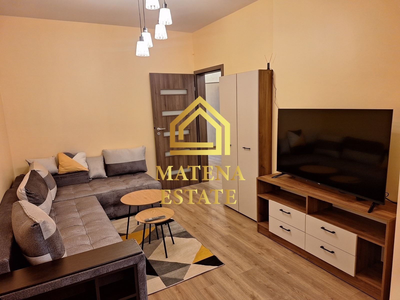 Дава под наем 3-СТАЕН, гр. София, Център, снимка 4 - Апартаменти - 53897402