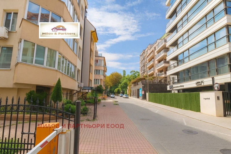 Kiadó  2 hálószobás Sofia , Hladilnika , 94 négyzetméter | 20912715 - kép [13]