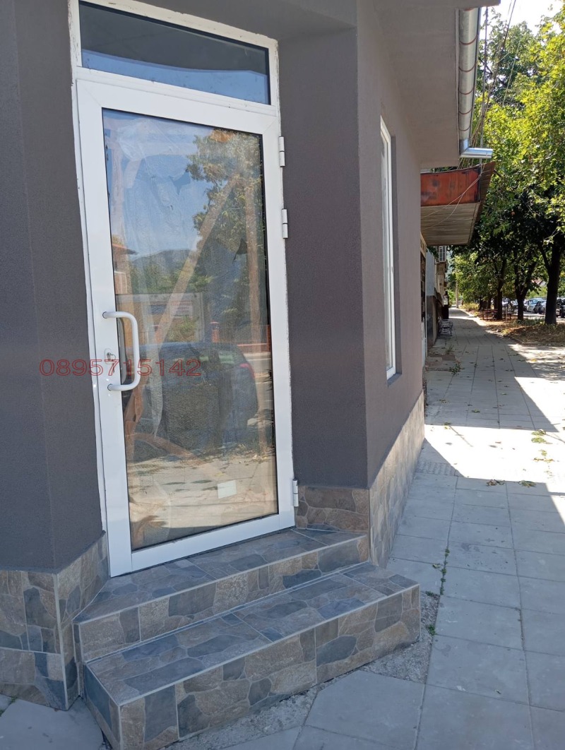 Дава под наем МАГАЗИН, гр. Враца, Река Лева, снимка 2 - Магазини - 52777524