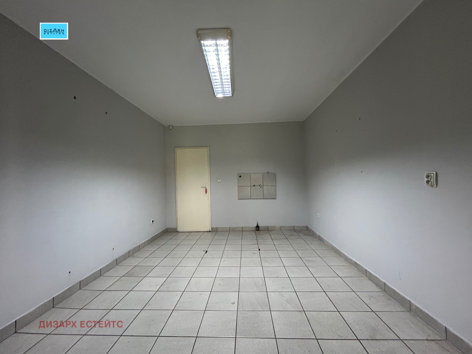Дава под наем МАГАЗИН, гр. София, Гоце Делчев, снимка 2 - Магазини - 56302491
