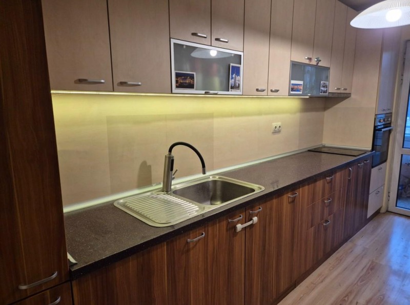 Zu vermieten  3 Schlafzimmer Sofia , Witoscha , 150 qm | 73421393 - Bild [4]