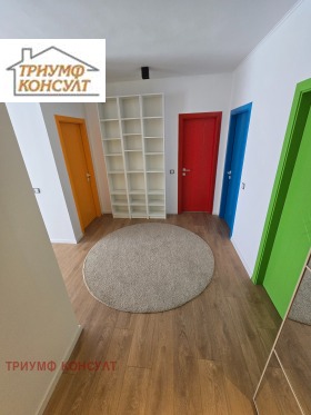 3 Schlafzimmer Mladost 2, Sofia 4